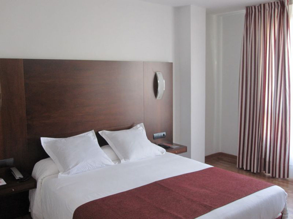B&B Hotel Vigo Dış mekan fotoğraf