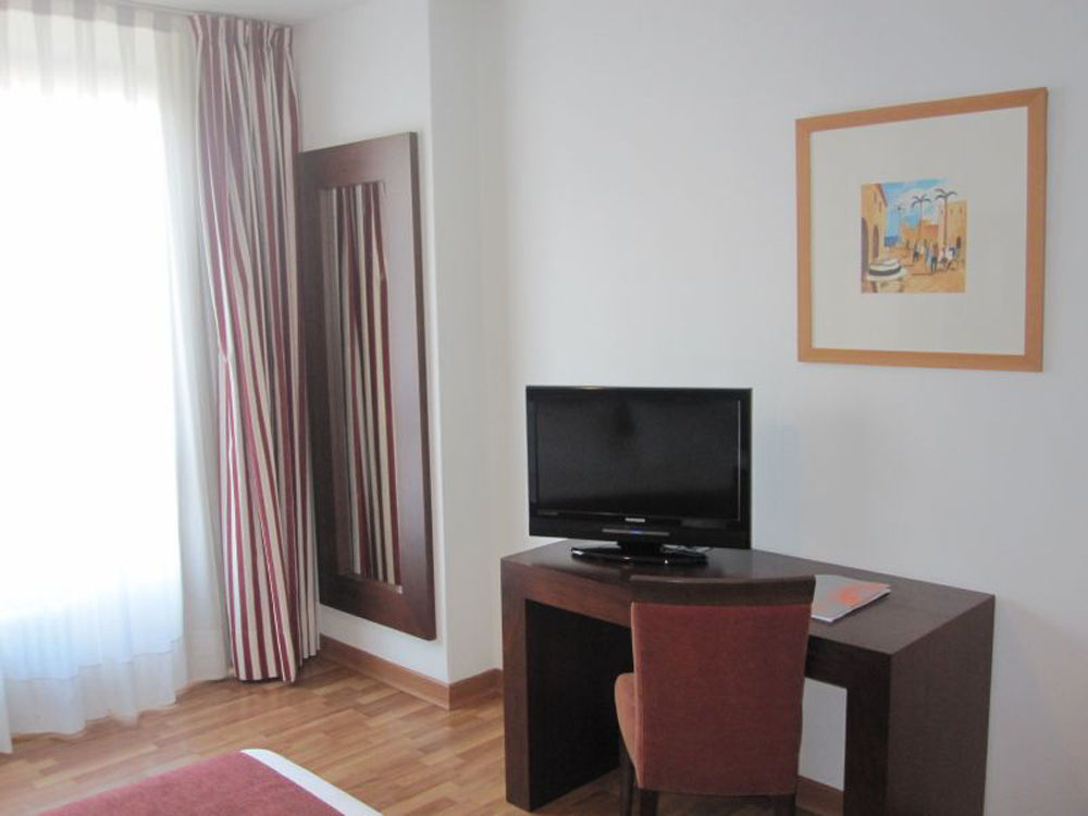 B&B Hotel Vigo Dış mekan fotoğraf